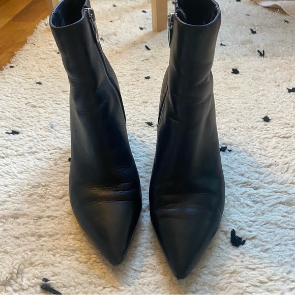 Steve Madden Leather Black Boots - Size 7.5 - Picture 4 of 5